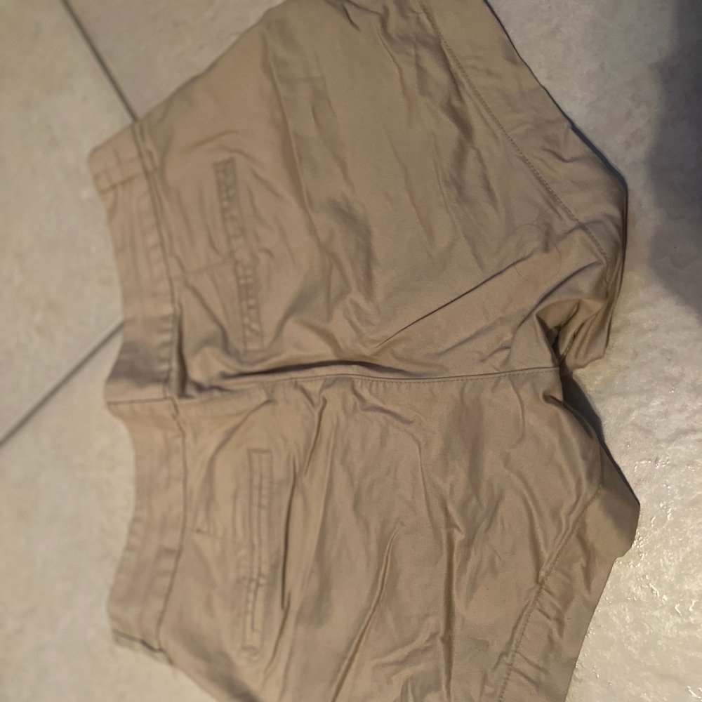 Old navy everyday short - Picture 3 of 5